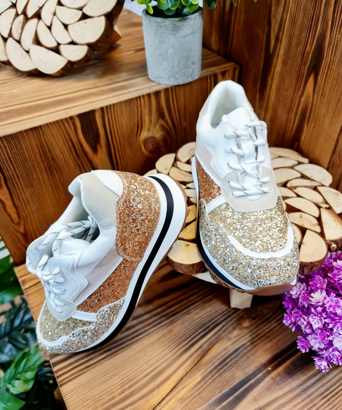 " SNEAKER'S DIVA "
