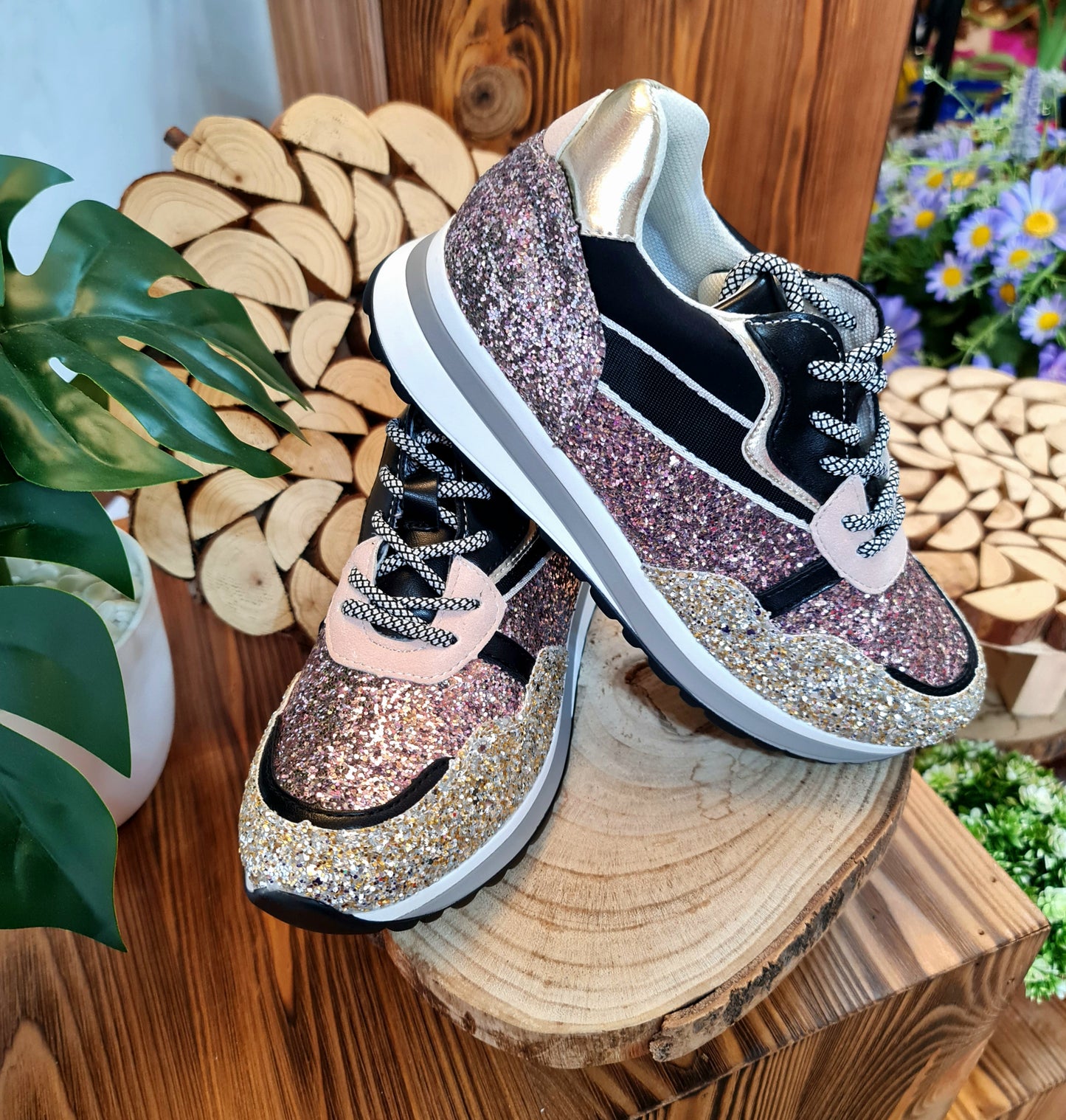 " SNEAKER'S DIVA "