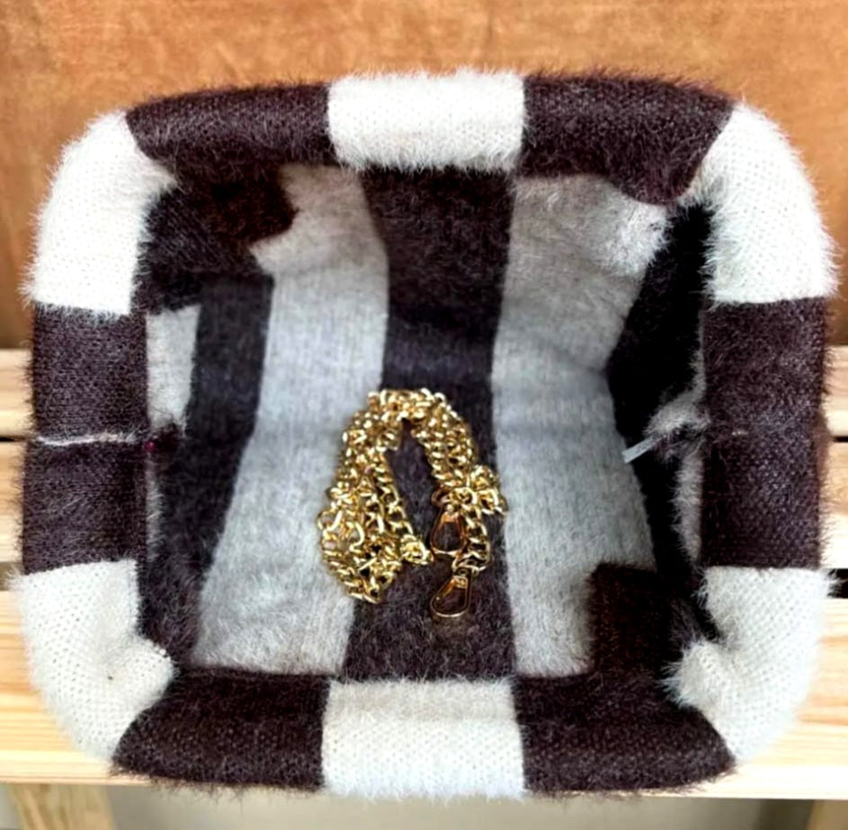 " MIA WINTER " Borsa Clutch Invernale a Righe in Tessuto Soft – Edizione Limitata