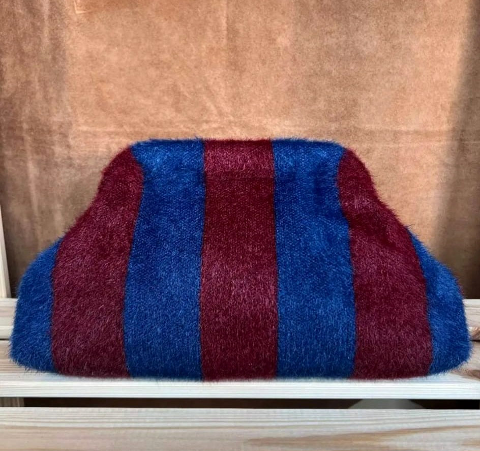 " MIA WINTER " Borsa Clutch Invernale a Righe in Tessuto Soft – Edizione Limitata