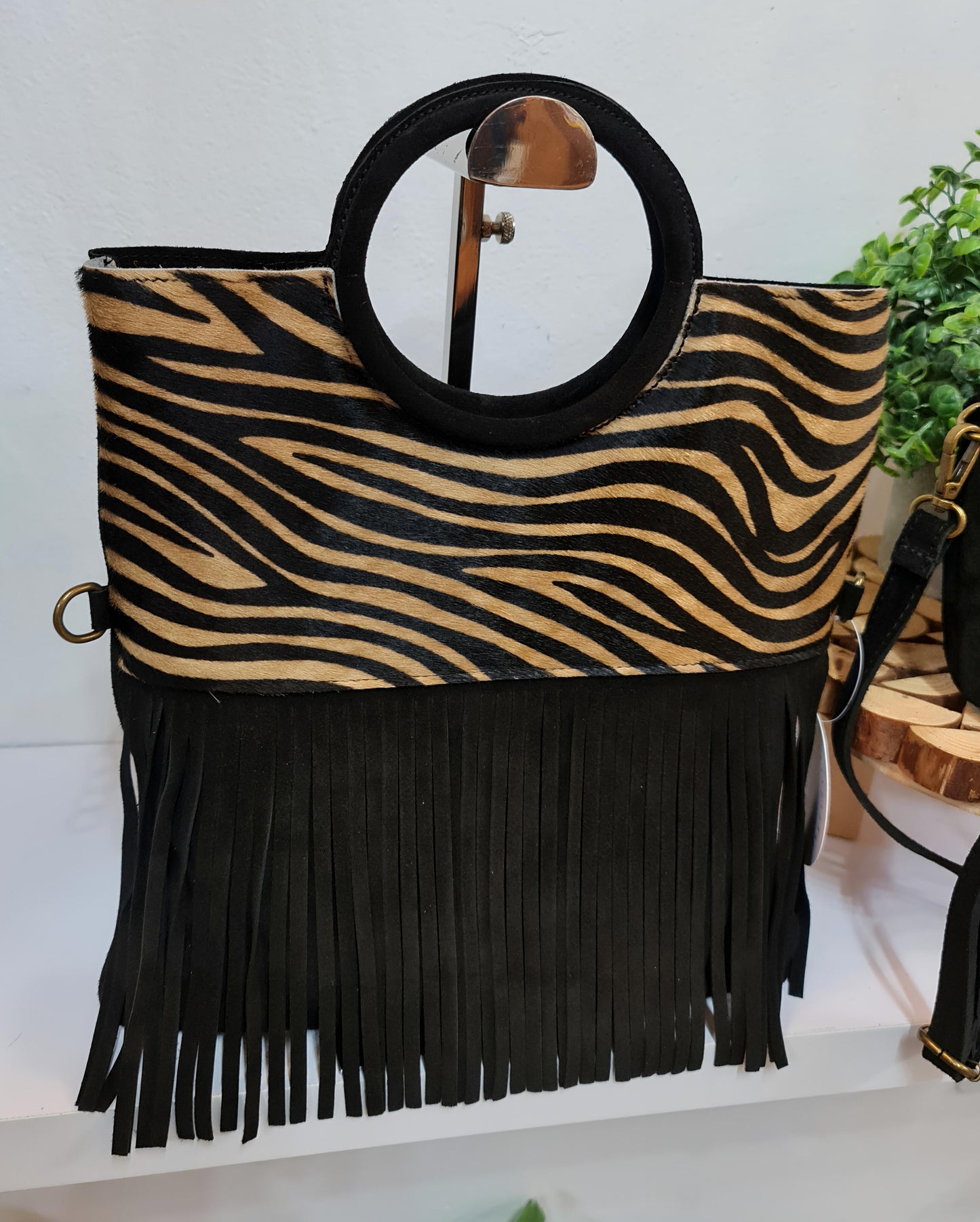 " CARLA NABUK E CAVALLINO "