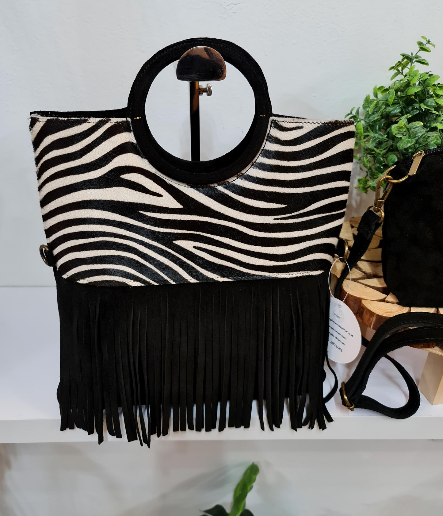 " CARLA NABUK E CAVALLINO "