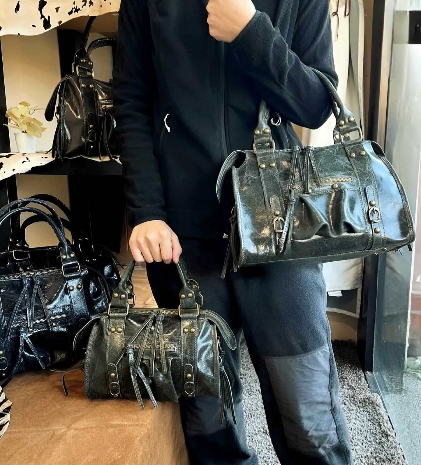 " RORY CANGIANTE Media- Large " Borsa in Pelle Spazzolata Cangiante – Eccellenza Artigianale Fiorentina