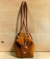 Borsa " Sofia " in Vera Pelle Suede e Dollaro – L'Eccellenza dell'Artigianato Fiorentino