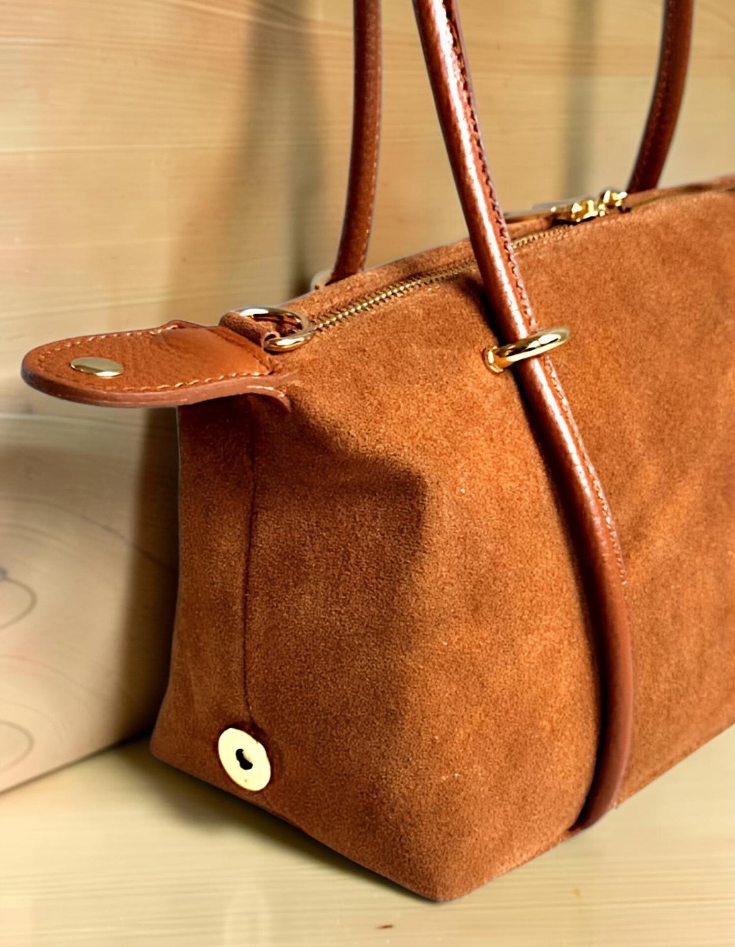 Borsa " Sofia " in Vera Pelle Suede e Dollaro – L'Eccellenza dell'Artigianato Fiorentino